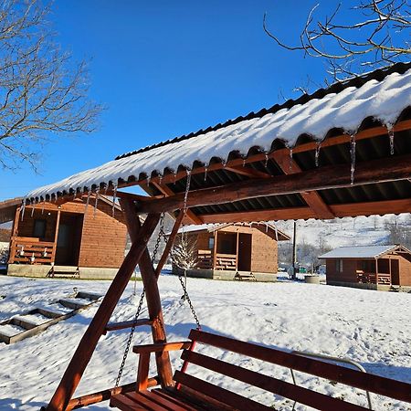 Casute Zavoi Bulz Villa Exterior foto