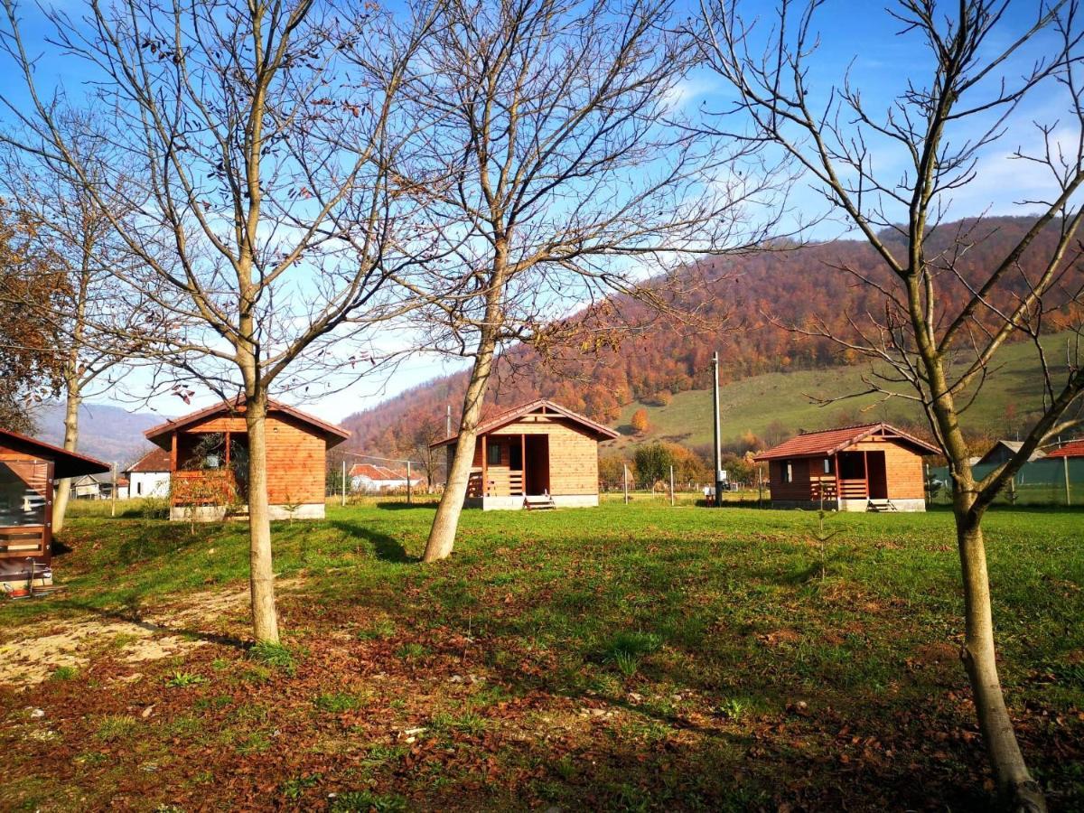 Casute Zavoi Bulz Villa Exterior foto