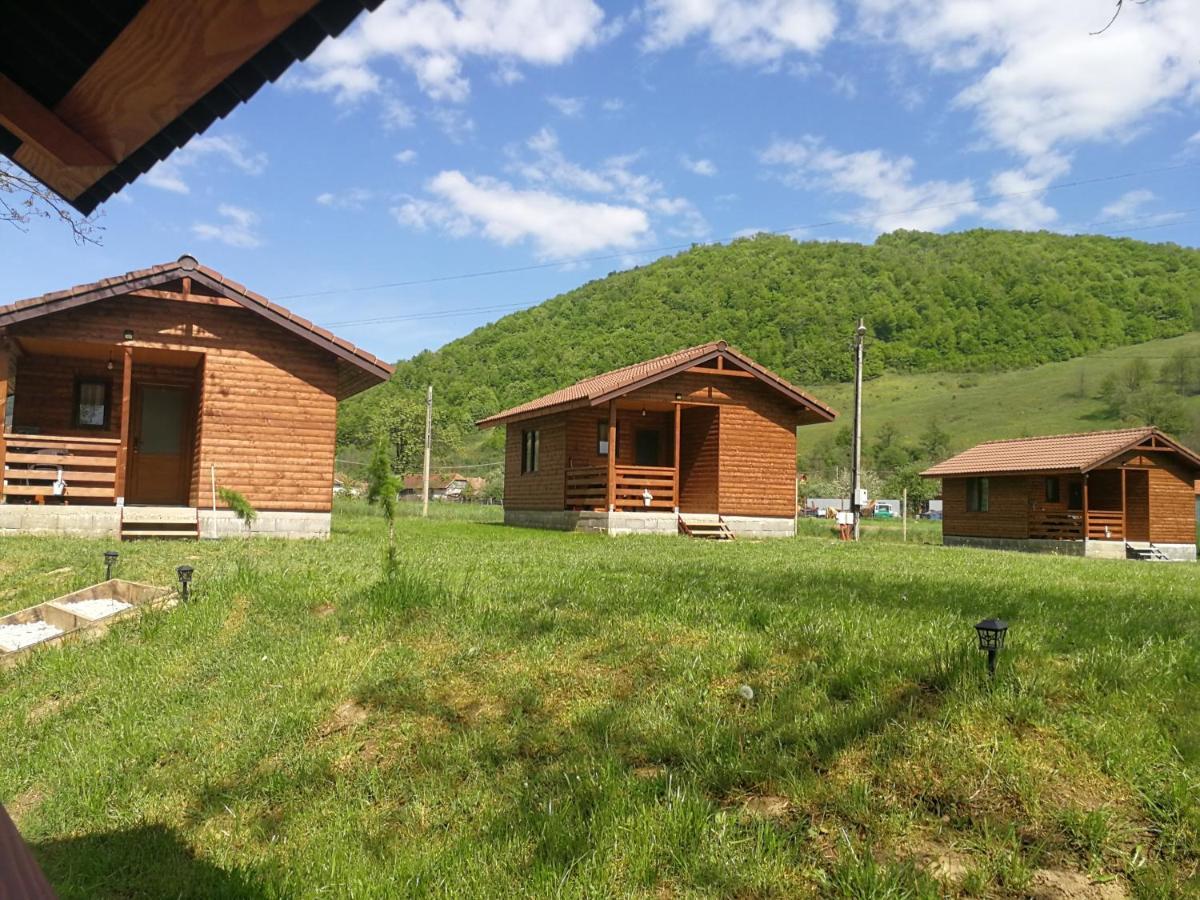 Casute Zavoi Bulz Villa Exterior foto
