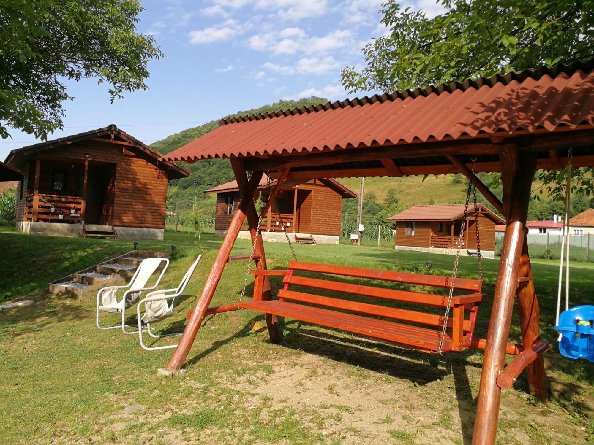 Casute Zavoi Bulz Villa Exterior foto