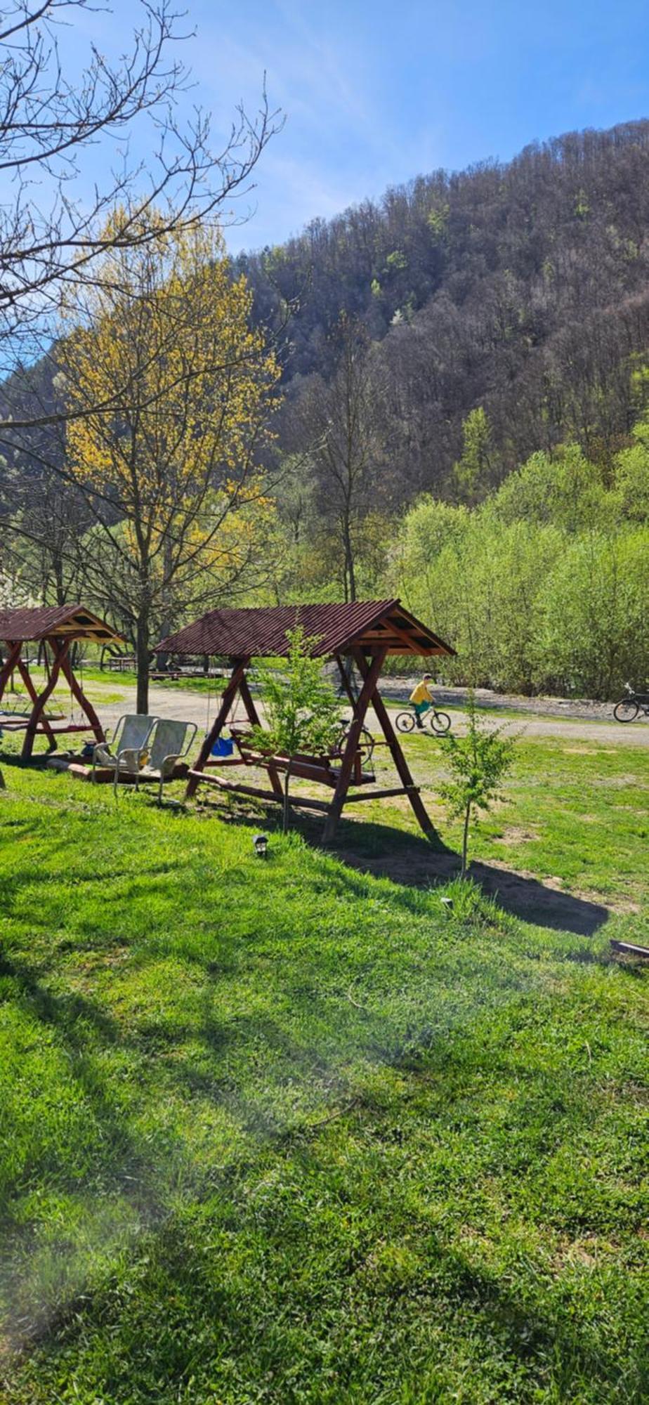 Casute Zavoi Bulz Villa Exterior foto